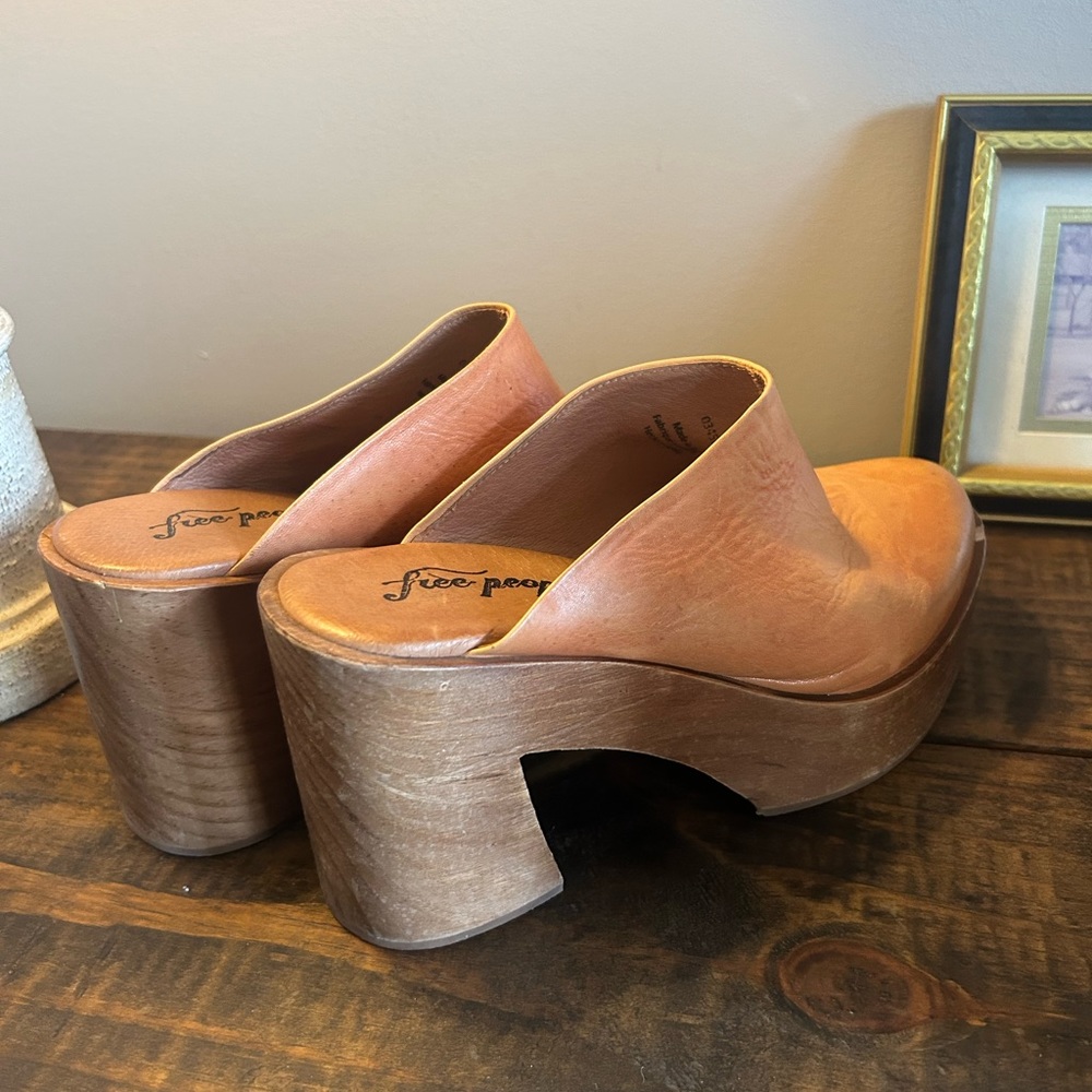 Free People tangerine wooden platform clogs